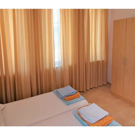 Two-bedroom Holiday In Byala בית נופש *
