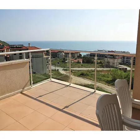 Two-bedroom Holiday In Byala * Byala (Varna)
